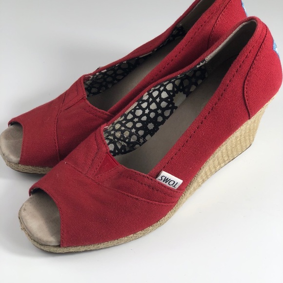 Womens red Toms wedges size W9 - Picture 2 of 7